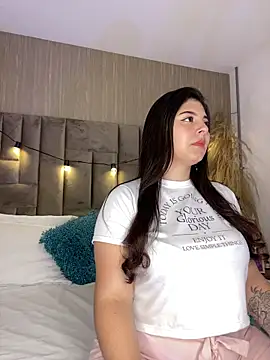 MiiaGreys online show from February 4, 2026, 8:14 pm