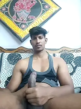 Snapshot of sunshine0000 chatting on April 13, 2026, 3:39 pm sunshine0000 online show from April 13, 2026, 3:39 pm
