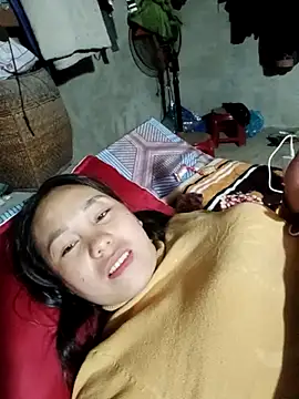 vanvan005 online show from February 9, 2026, 1:31 am