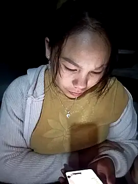 vanvan005 online show from February 19, 2026, 12:23 pm