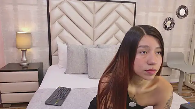 VioletFroost online show from March 14, 2026, 7:08 pm