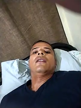 Gracho 25 online show from March 18, 2026, 2:37 am