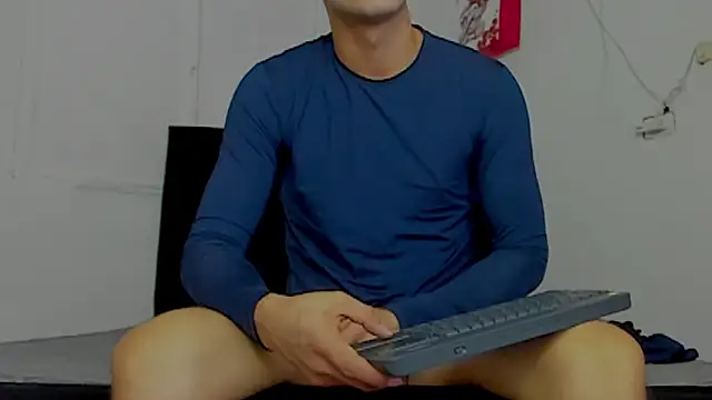 Snapshot of camilo_model chatting on May 4, 2026, 6:26 pm camilo model online show from May 4, 2026, 6:26 pm