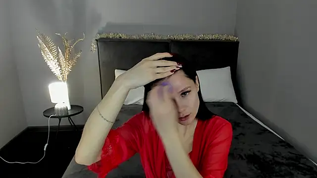 SkinyJoys online show from February 6, 2026, 1:54 am