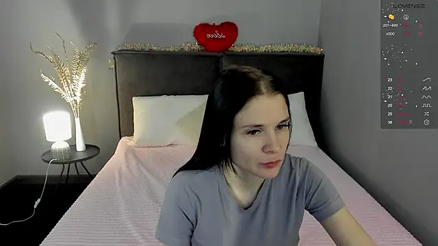 SkinyJoys online show from March 14, 2026, 1:44 am