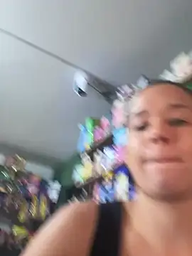 lannabellx online show from June 18, 2026, 10:03 pm