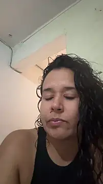 lannabellx online show from June 20, 2026, 8:44 pm