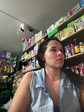 lannabellx online show from June 26, 2026, 12:26 am