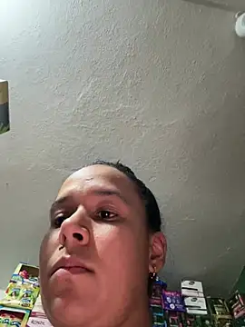 lannabellx online show from July 10, 2026, 11:29 pm