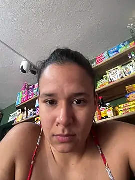 lannabellx online show from July 24, 2026, 7:56 pm