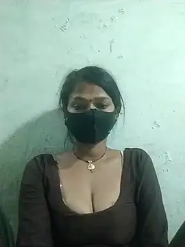 Miss  soniya106 online show from April 23, 2026, 1:24 pm
