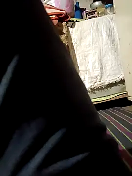 Hot hiuj online show from March 4, 2026, 2:12 pm