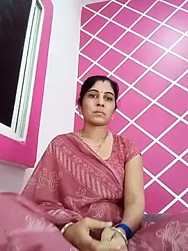 Hot ree85 online show from February 6, 2026, 5:23 am