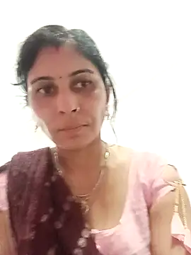 Hot ree85 online show from March 14, 2026, 6:08 am