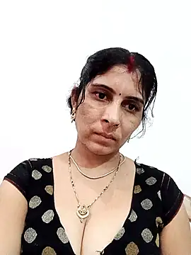 Hot ree85 online show from March 14, 2026, 6:13 pm