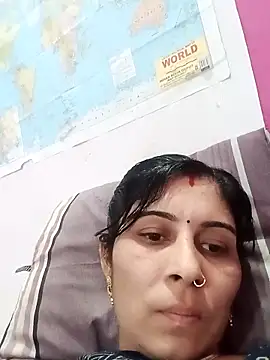 Hot ree85 online show from March 17, 2026, 7:12 am