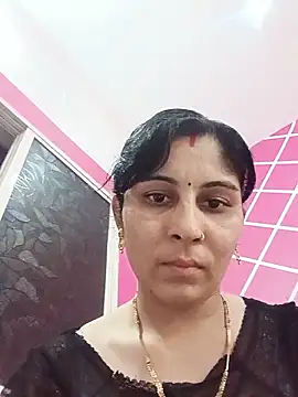 Hot ree85 online show from June 10, 2026, 11:42 am