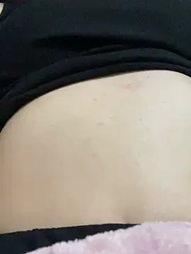 lealia699 online show from March 4, 2026, 3:40 pm