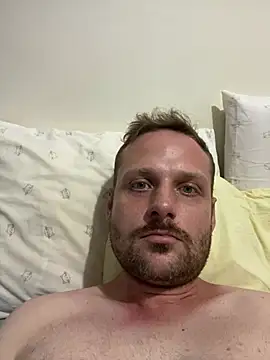 Snapshot of catarinenseputo chatting on February 26, 2026, 2:27 pm catarinenseputo online show from February 26, 2026, 2:27 pm