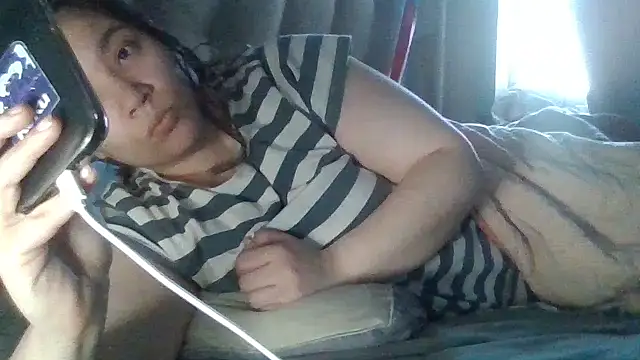 Snapshot of bellakay19 chatting on March 28, 2026, 5:12 pm bellakay19 online show from March 28, 2026, 5:12 pm