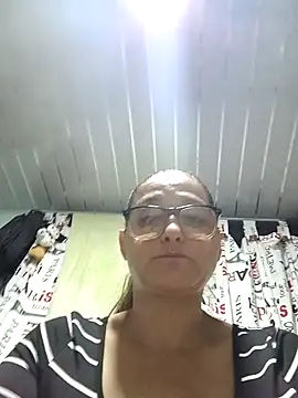 natalliecoopers online show from April 29, 2026, 2:59 am