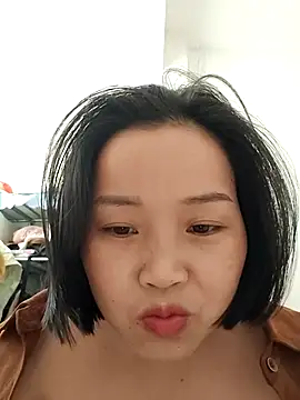   BingBing   online show from February 19, 2026, 5:36 am