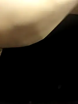 Snapshot of Xiaoyue001 chatting on February 3, 2026, 12:21 pm Xiaoyue001 online show from February 3, 2026, 12:21 pm