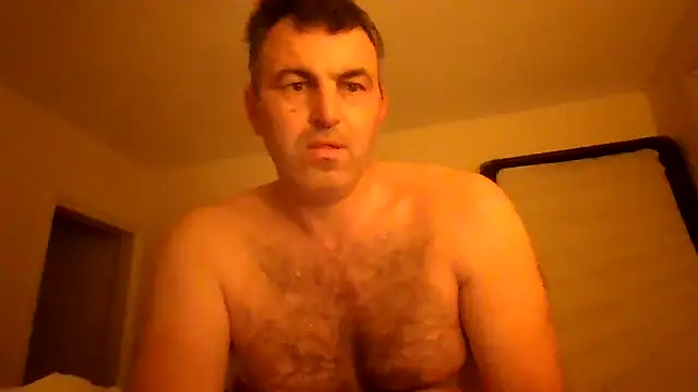 Snapshot of Hakfin666 chatting on June 13, 2026, 2:53 am Hakfin666 online show from June 13, 2026, 2:53 am