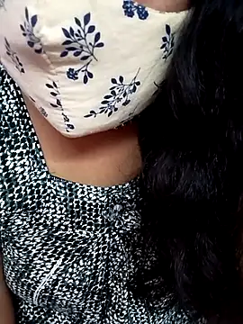 Snapshot of Ammu14399 chatting on July 9, 2026, 7:01 am Ammu14399 online show from July 9, 2026, 7:01 am
