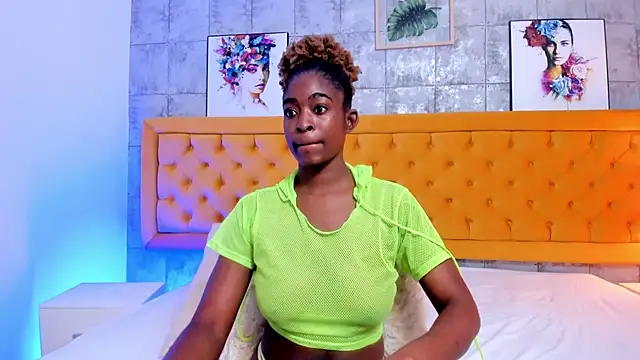 NiicoleHill online show from January 31, 2026, 7:34 pm