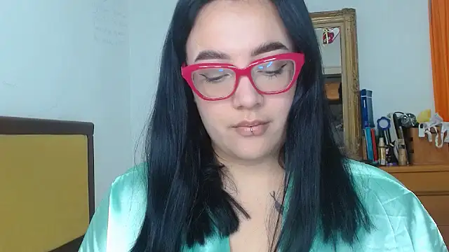 Snapshot of Nova-Satela chatting on February 25, 2026, 6:06 pm Nova-Satela online show from February 25, 2026, 6:06 pm