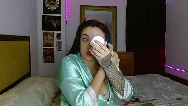 Snapshot of Nova-Satela chatting on March 7, 2026, 5:10 pm Nova-Satela online show from March 7, 2026, 5:10 pm