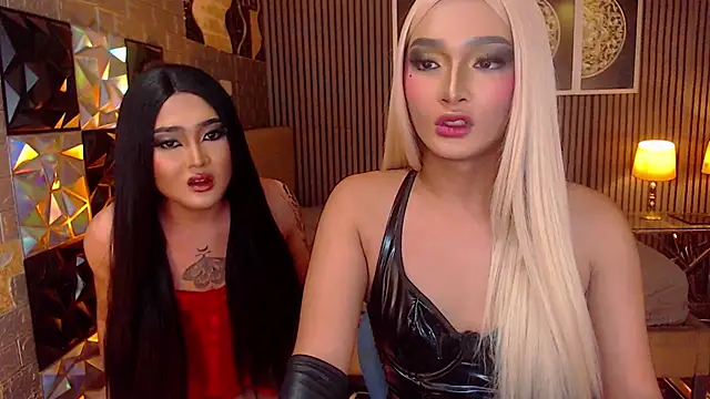 SeductiveJilianTS online show from August 3, 2026, 9:40 pm
