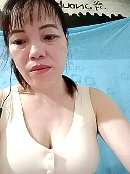 Sana-vn online show from April 23, 2026, 2:19 pm