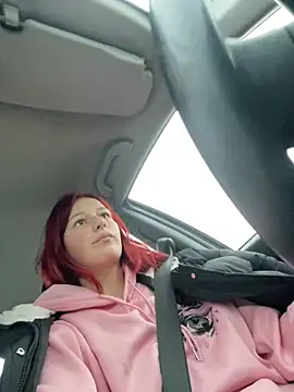 Lily Viola online show from February 25, 2026, 5:17 am