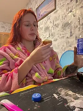 Lily Viola online show from March 2, 2026, 5:09 pm