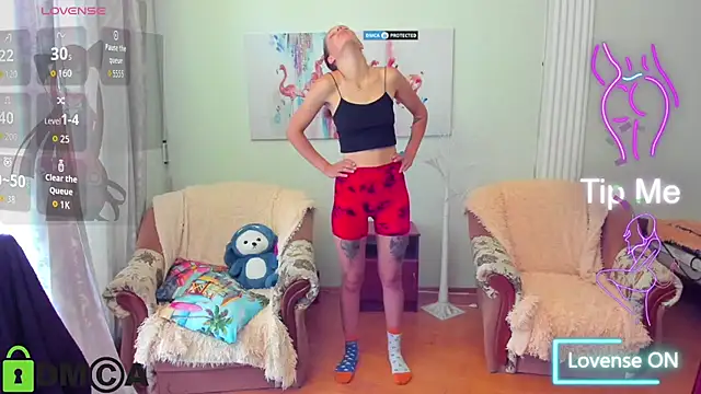 Lily Viola online show from July 8, 2026, 7:57 am