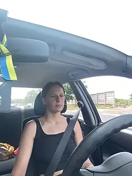Lily Viola online show from July 19, 2026, 8:40 am