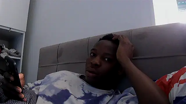 Snapshot of Bigchocco chatting on April 14, 2026, 7:36 am Bigchocco online show from April 14, 2026, 7:36 am