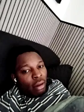 Snapshot of Bigchocco chatting on April 23, 2026, 1:57 pm Bigchocco online show from April 23, 2026, 1:57 pm
