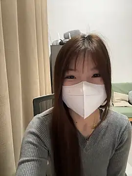  xiaoxinxin  online show from March 18, 2026, 1:25 pm