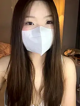  xiaoxinxin  online show from June 17, 2026, 2:29 pm