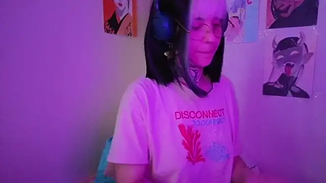 Dirty Pink online show from July 16, 2026, 7:58 am