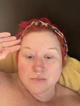 Snapshot of BustyRedxx chatting on March 25, 2026, 9:26 am BustyRedxx online show from March 25, 2026, 9:26 am