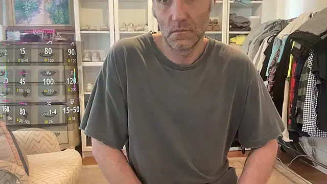 Snapshot of wolverinedream chatting on March 19, 2026, 9:52 pm wolverinedream online show from March 19, 2026, 9:52 pm