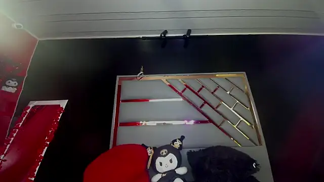 Clarita Hill online show from February 27, 2026, 8:53 pm