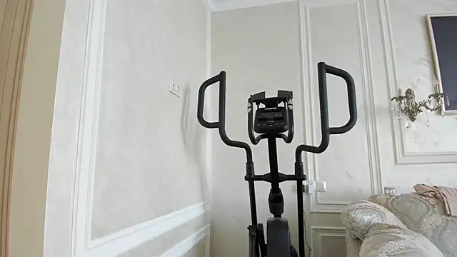 Judy  Hopps online show from February 17, 2026, 7:27 am