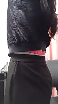 saray reesee online show from March 24, 2026, 8:03 pm