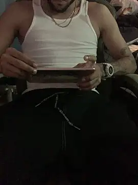 PRBoricua787 online show from April 14, 2026, 12:49 am