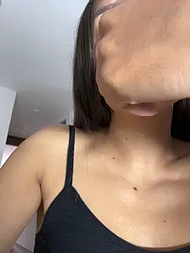 TaylorrHill online show from June 16, 2026, 8:22 pm